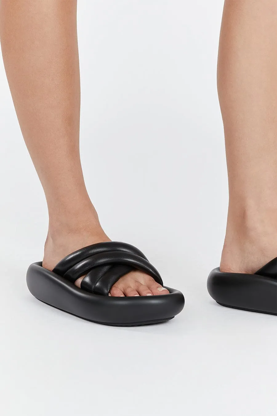 ALIAS MAE DENA BLACK SANDAL