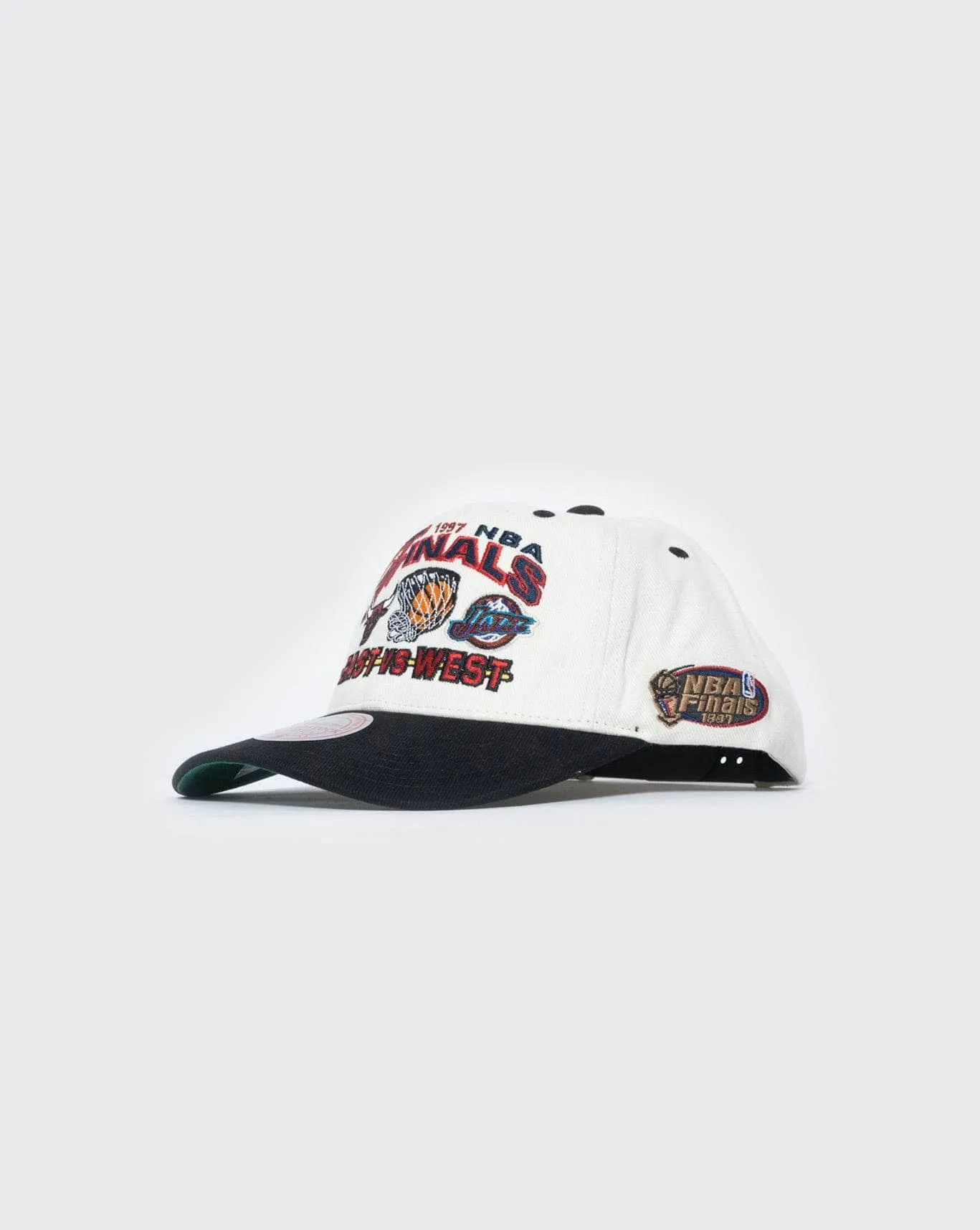 Mitchell and Ness Jazz Versus Deadstock Cap